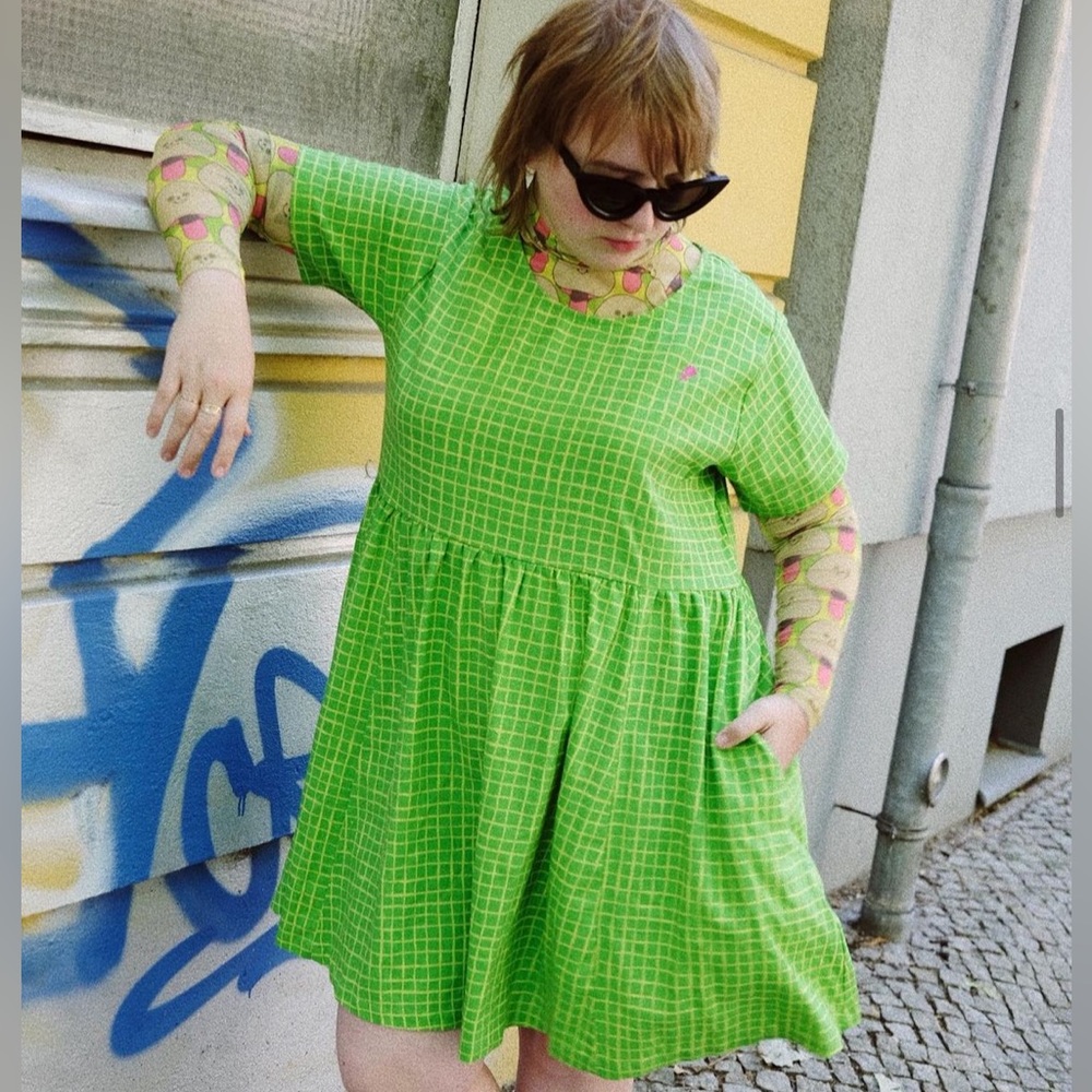Tuesday of California Lime Green Dress 2X - brand new
